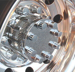 gatling gun rear axle covers for dana spicer rockwell hubs with stainless steel finish n17001 11 26940.1436559270.380.380.jpg