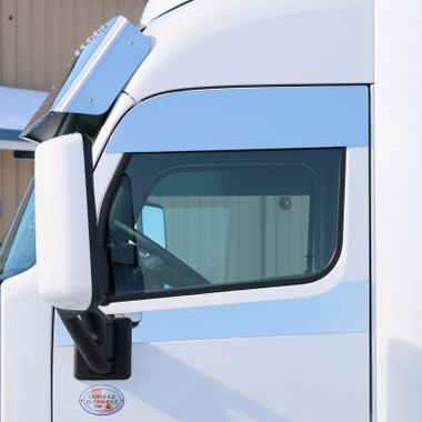 peterbilt 579 8 inch polished chop top door trim 39020 64334.1401372591.380.380.jpg